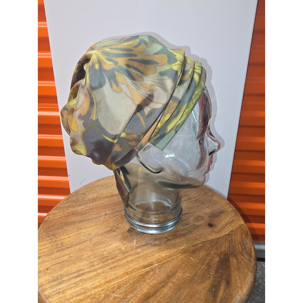 Vtg Atelier Lucas Marshall Fields & Co. Green Floral Turban style hat